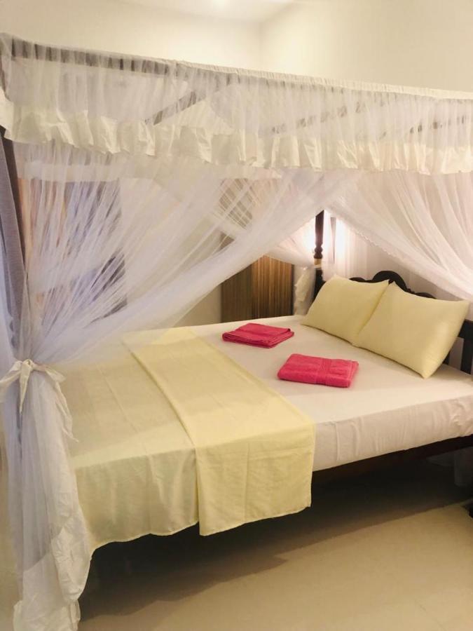 Coral Palm Villa And Apartment Unawatuna Exterior foto