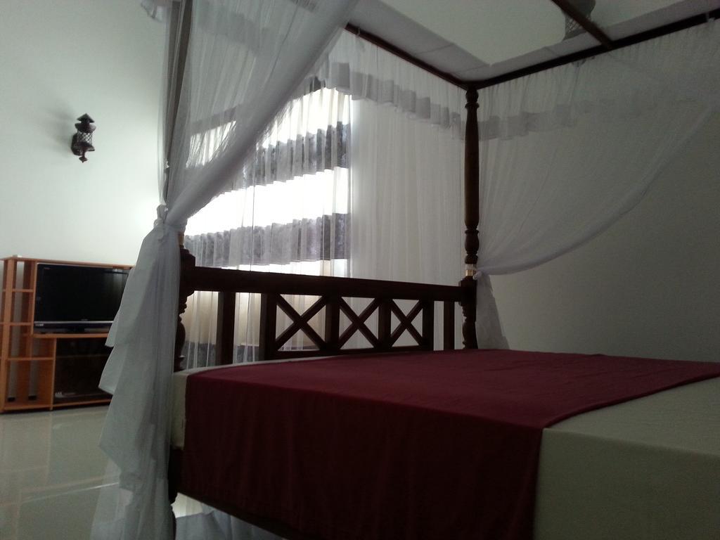 Coral Palm Villa And Apartment Unawatuna Cameră foto